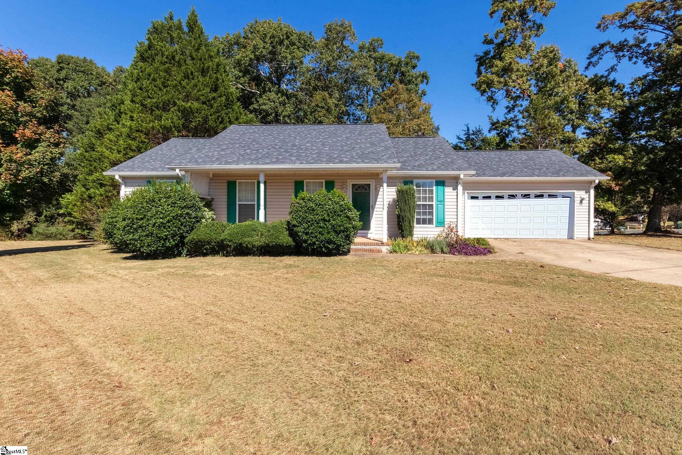 132 High Meadows Lane Greer, SC 29651 - Photo 1 of 20