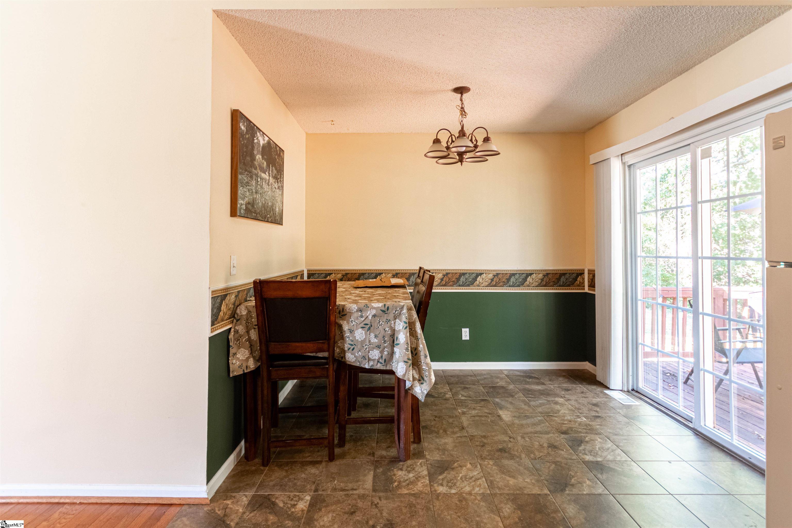 132 High Meadows Lane Greer, SC 29651 - Photo 9 of 20