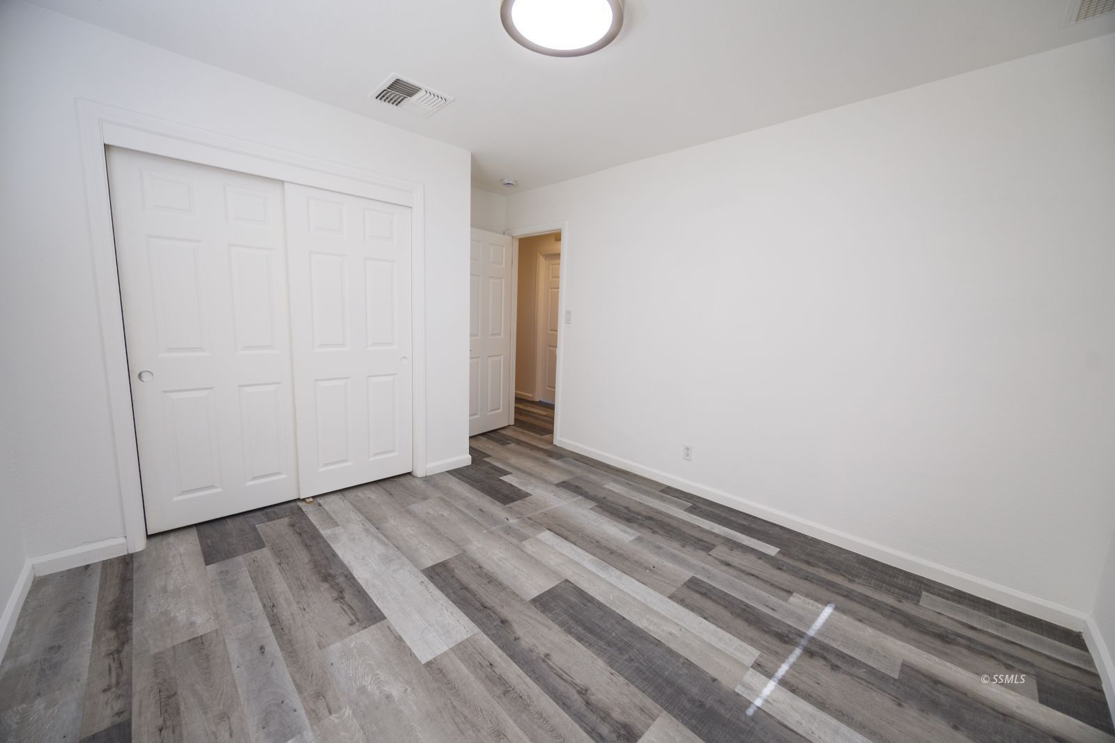 935 West Upjohn Avenue Ridgecrest, CA 93555 - Photo 20 of 40