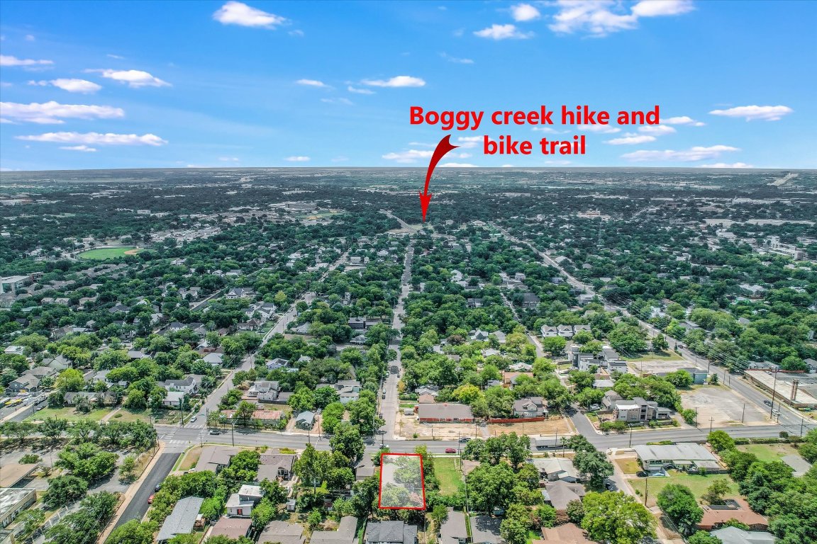 2414 East Martin Luther King Jr Boulevard, Unit A Austin, TX 78722 - Photo 7 of 32 a view of a city