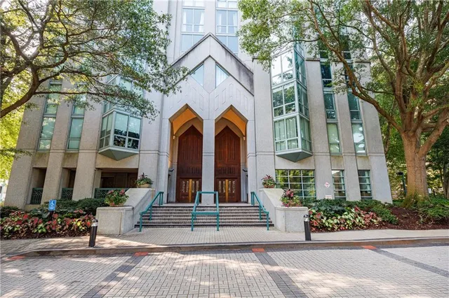 $230,000 | 2870 Pharr Ct S Northwest, Unit 2709, Atlanta, GA 30305
