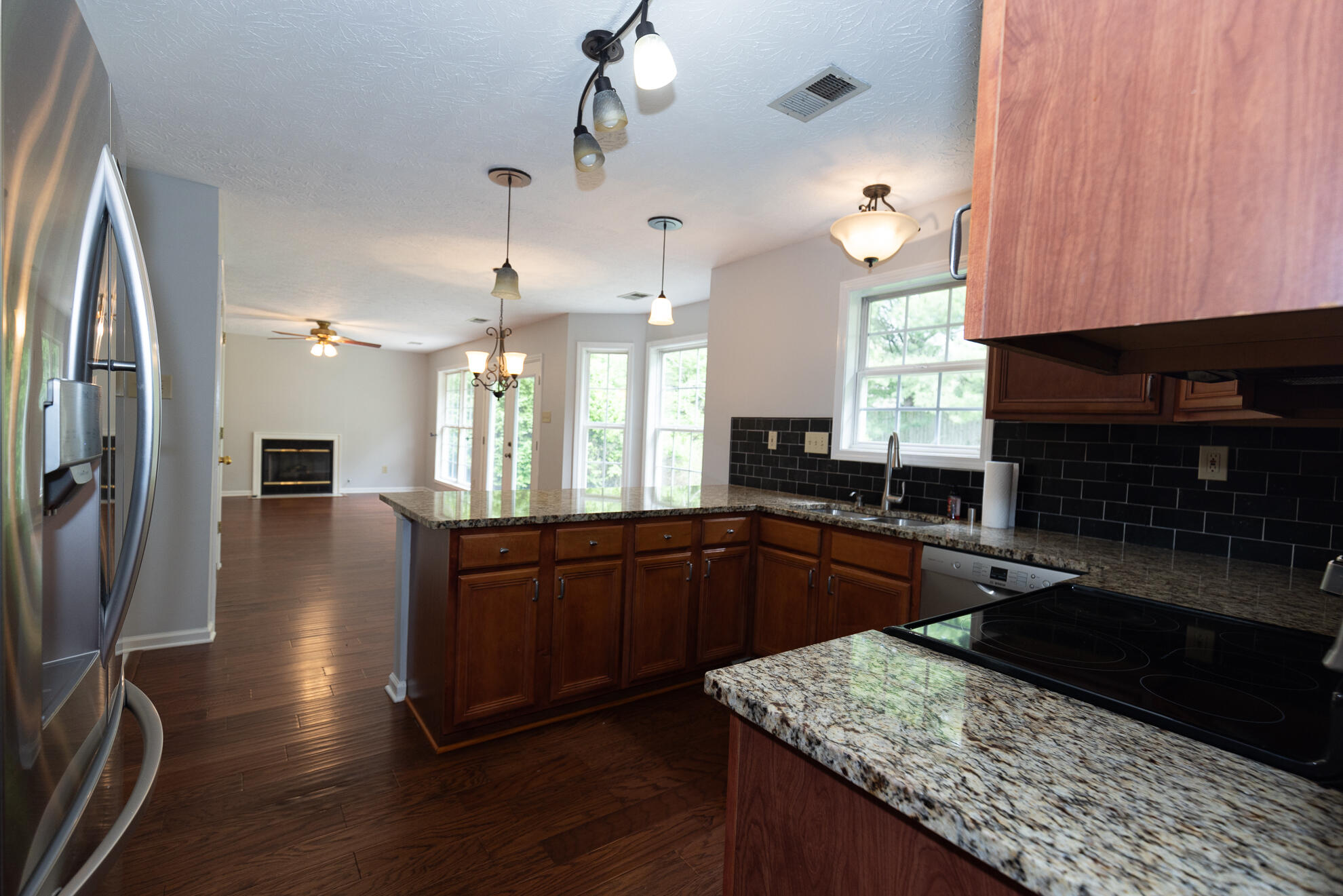 144 Old Post Road Paris, KY 40361 - Photo 12 of 39 616A4540