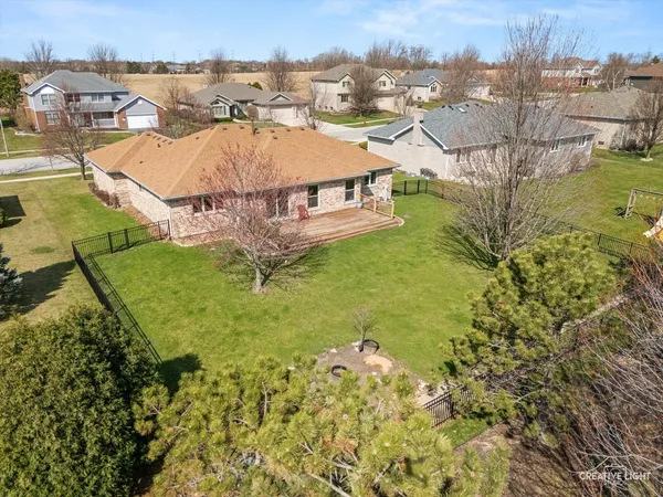 $480,000 | 22123 Pembrook Drive, Frankfort, IL 60423