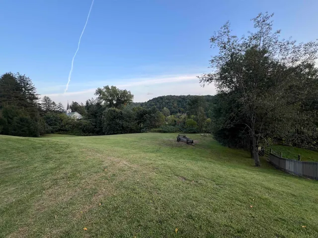 $995,000 | E5706 Park, Westby, WI 54667