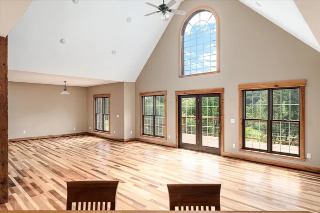 $995,000 | E5706 Park, Westby, WI 54667