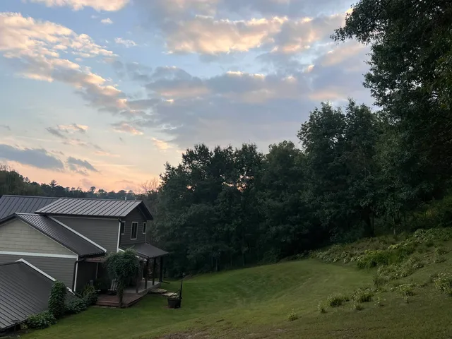 $995,000 | E5706 Park, Westby, WI 54667