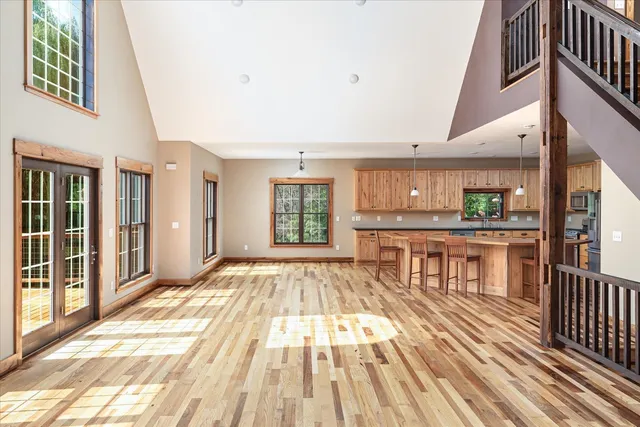 $995,000 | E5706 Park, Westby, WI 54667