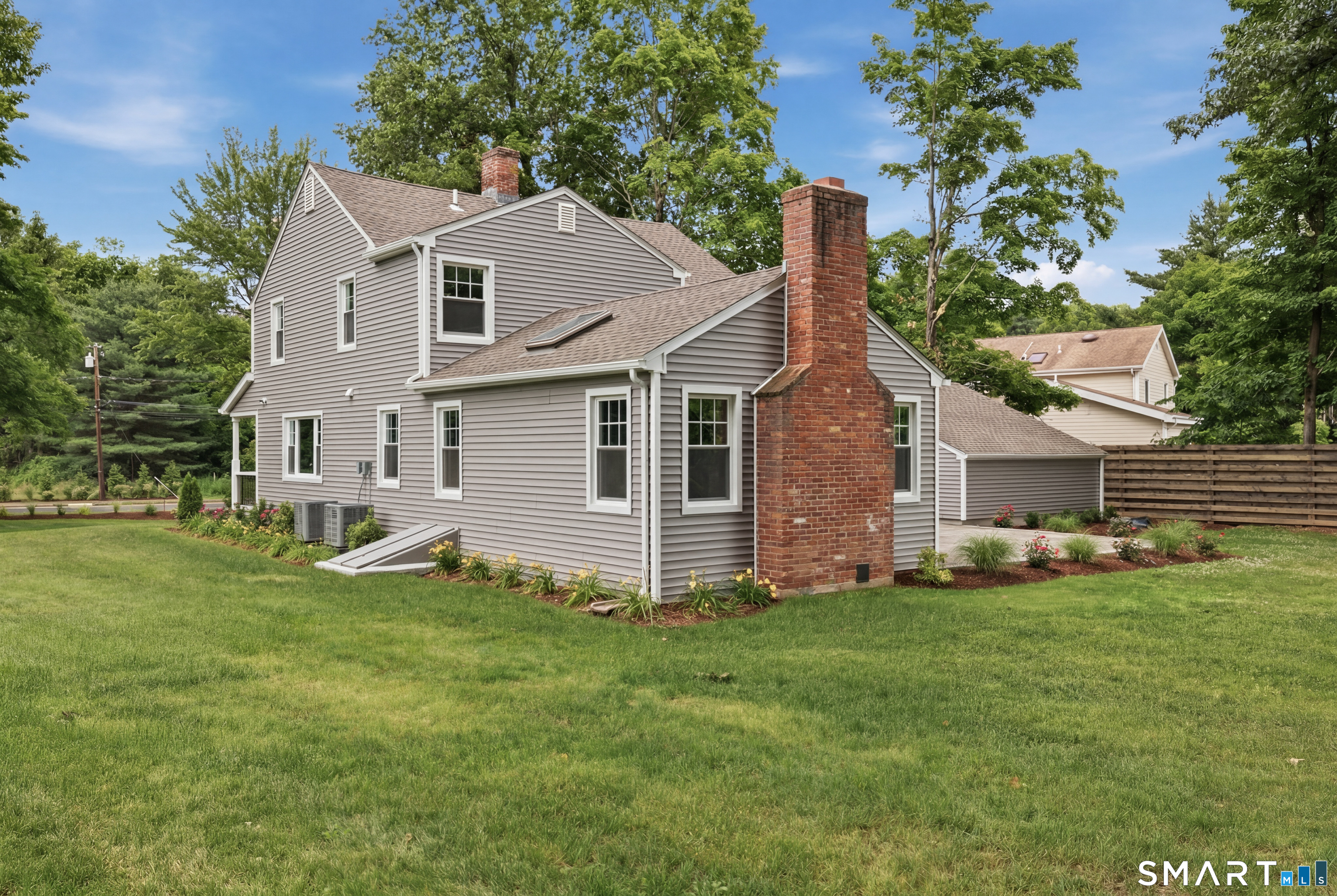 920 Mountain Road Bloomfield, CT 06002 - Photo 30 of 32