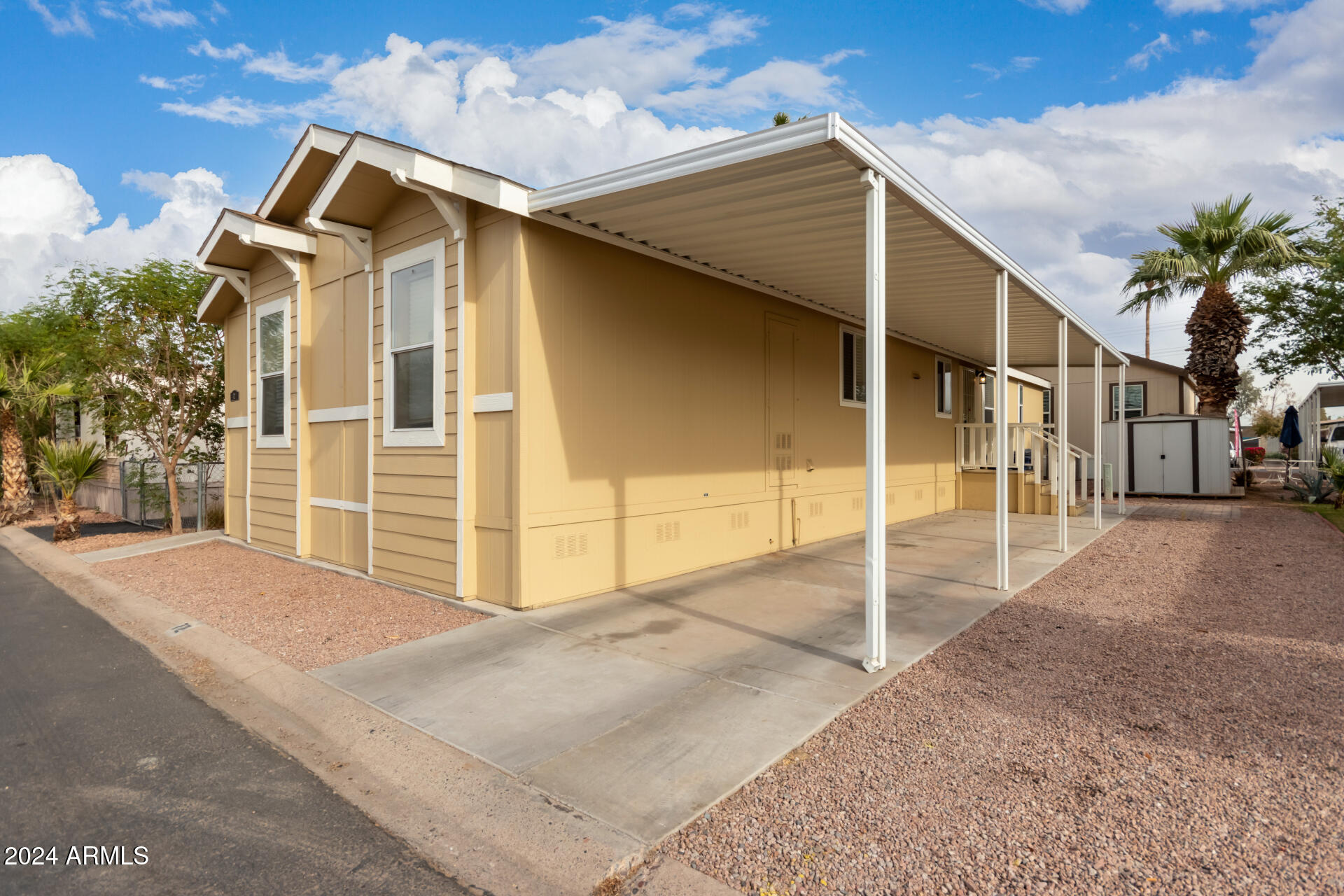400 West Baseline Road, Unit 72 Tempe, AZ 85283 - Photo 3 of 23 03 - Baseline