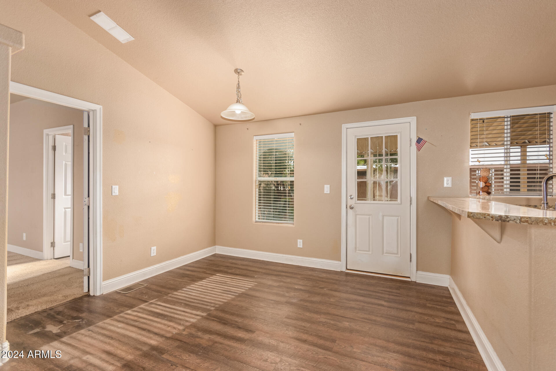 400 West Baseline Road, Unit 72 Tempe, AZ 85283 - Photo 7 of 23 07 - Baseline