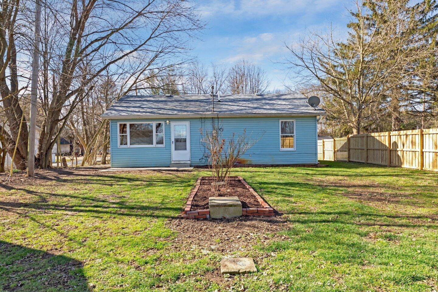 6096 Pickerington Road Northwest Carroll, OH 43112 - Photo 23 of 25 6096 Pickerington Rd (134).jpg-SMALL