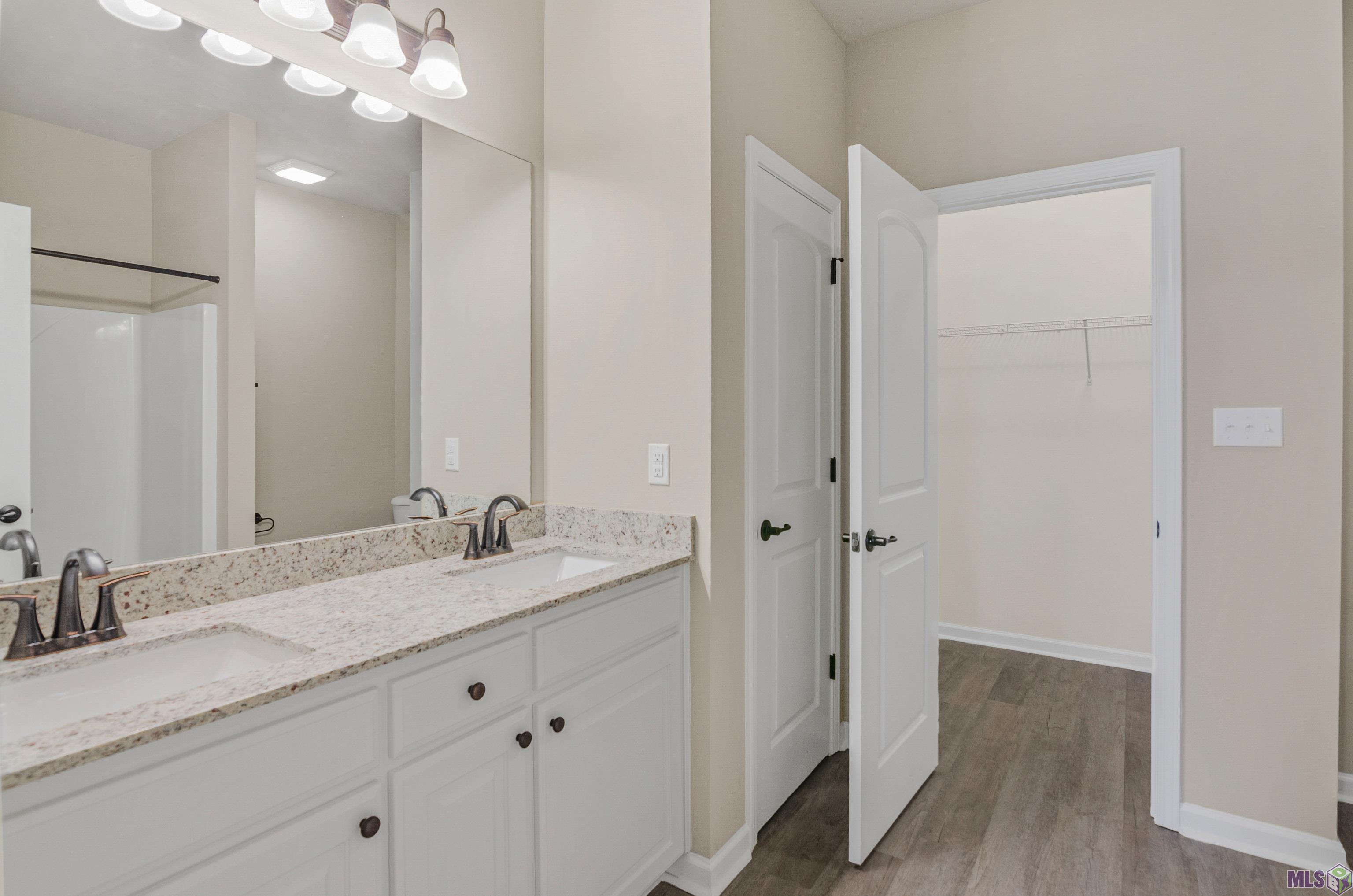 3036 South Roth Avenue Gonzales, LA 70737 - Photo 9 of 15