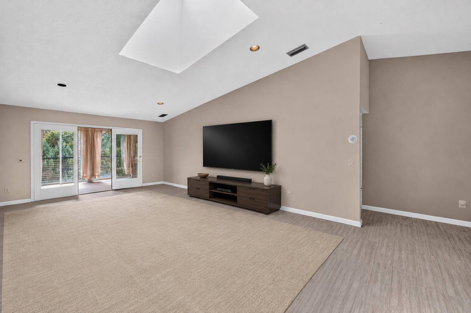 1520 Wheeler Road, Unit E Madison, WI 53704 - Photo 12 of 41