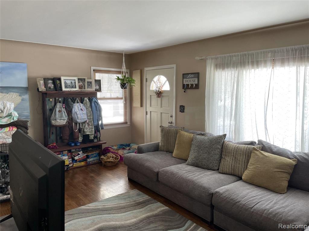 4394 Grange Hall Road Holly, MI 48442 - Photo 27 of 64