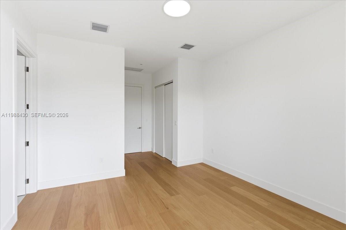 2925 Southwest 36th Avenue Miami, FL 33133 - Photo 21 of 59 a view of empty room