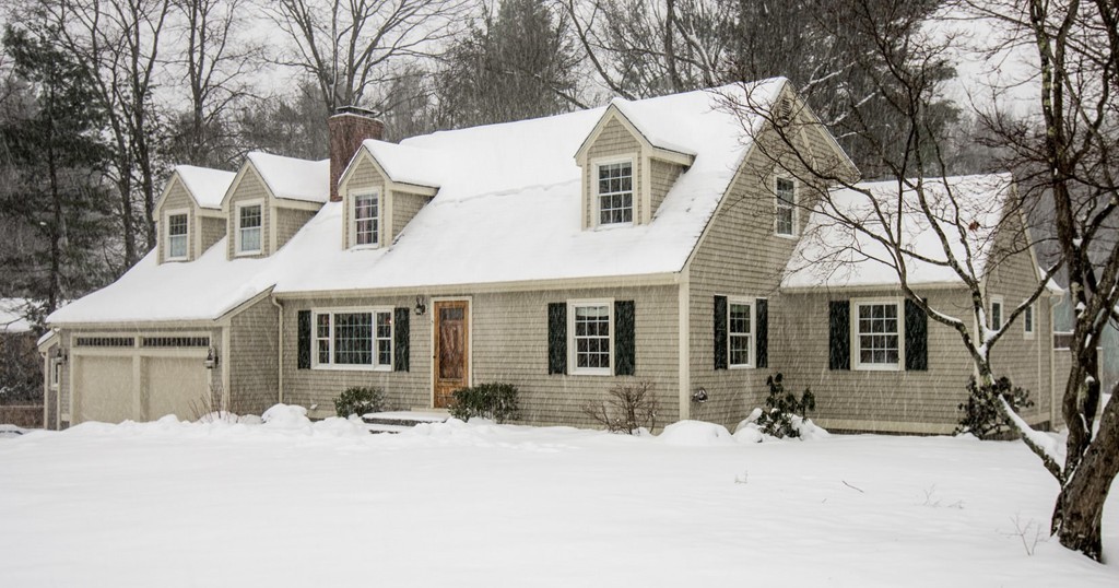 5 Huron Road Acton, MA 01720 - Photo 1 of 17 Gallery Image 1