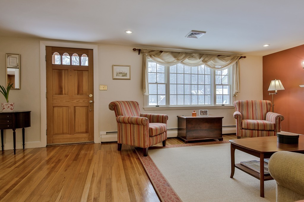5 Huron Road Acton, MA 01720 - Photo 2 of 17 Gallery Image 2