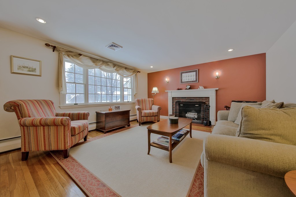 5 Huron Road Acton, MA 01720 - Photo 3 of 17 Gallery Image 3