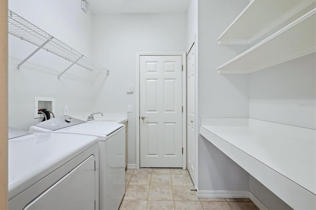 6653 Windjammer Place Lakewood Ranch, FL 34202 - Photo 25 of 47