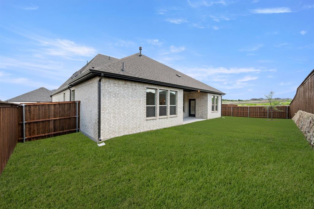 4304 Knight Street Midlothian, TX 76065 - Photo 30 of 33 4304 Knight- Back-1