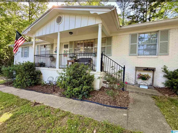 $269,900 | 1195 West Forest Drive, Gardendale, AL 35071