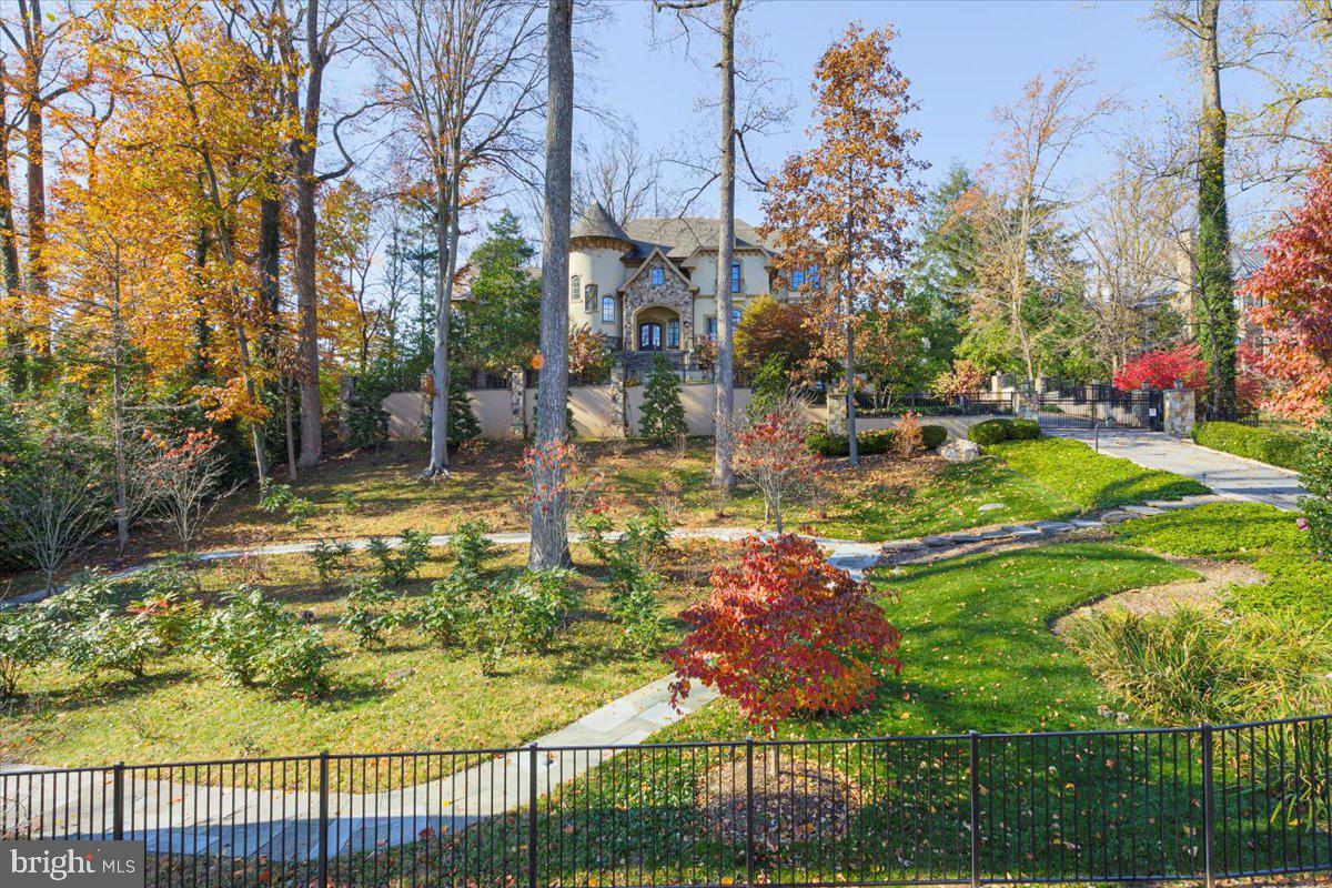 8710 Fernwood Road Bethesda, MD 20817 - Photo 30 of 40 Front Exterior