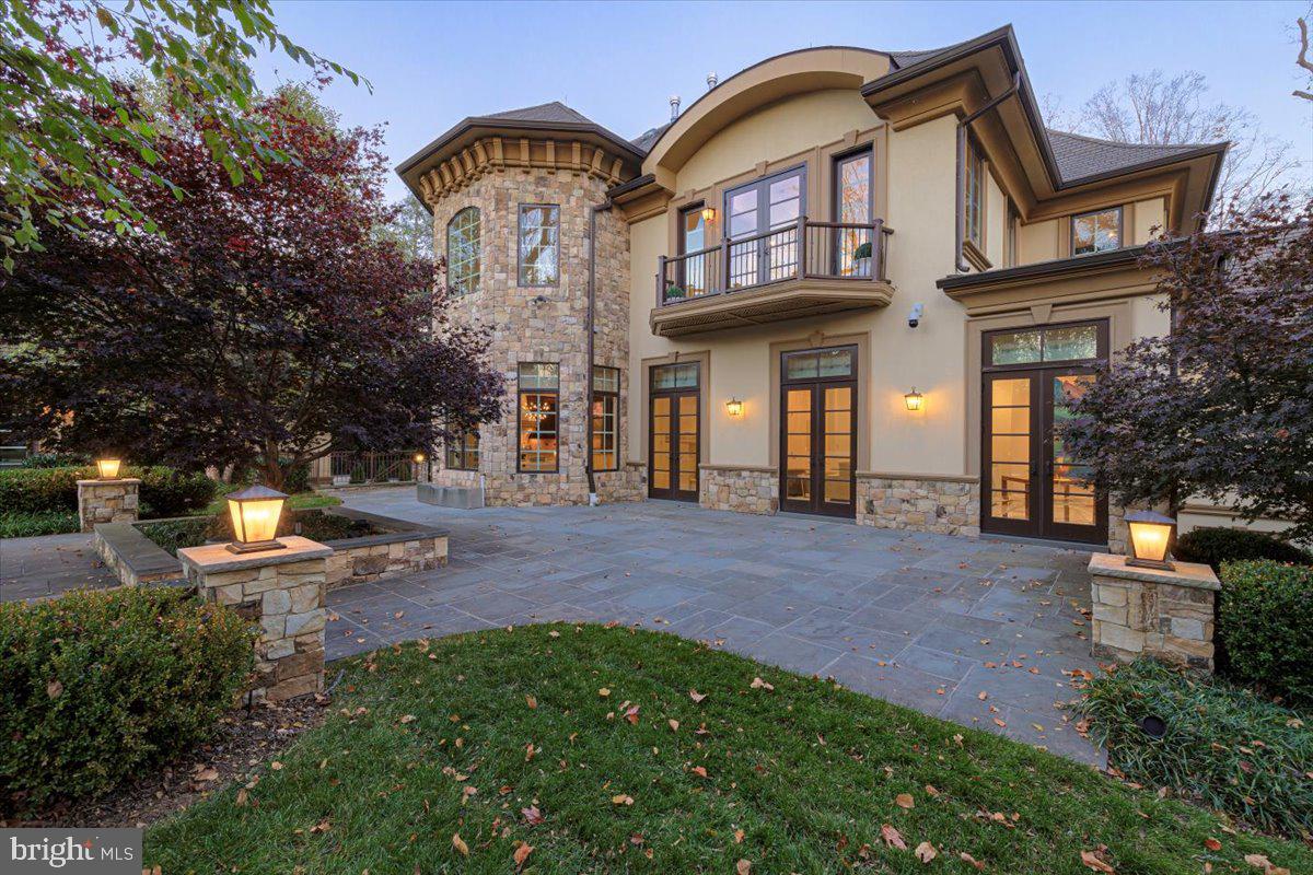 8710 Fernwood Road Bethesda, MD 20817 - Photo 32 of 40 Rear Exterior