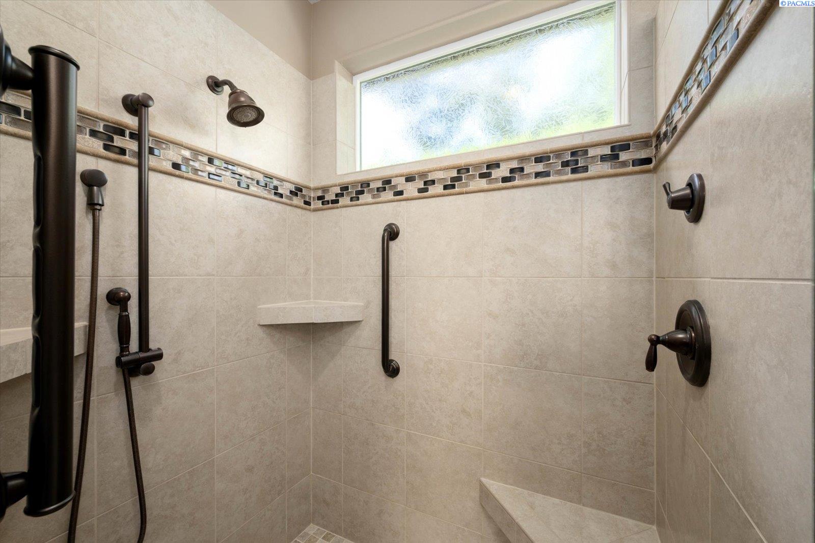 326 Rachel Road Kennewick, WA 99338 - Photo 35 of 50 Gallery Image 35