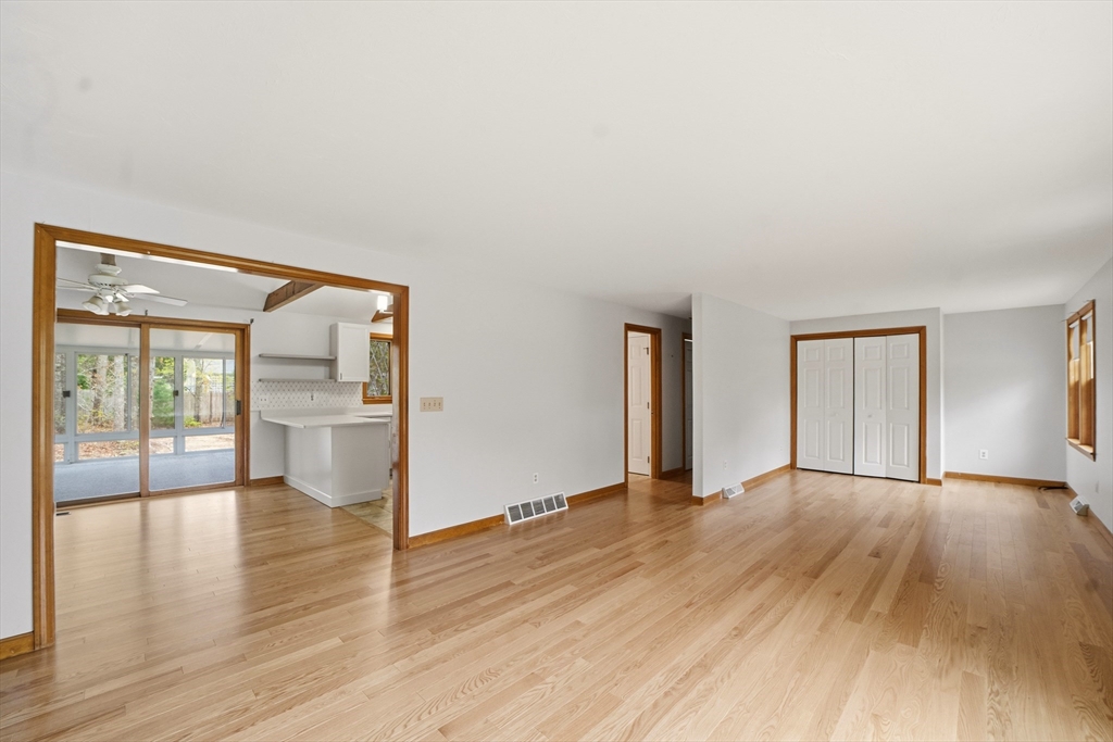 4 Bourne Hay Road Sandwich, MA 02563 - Photo 5 of 18