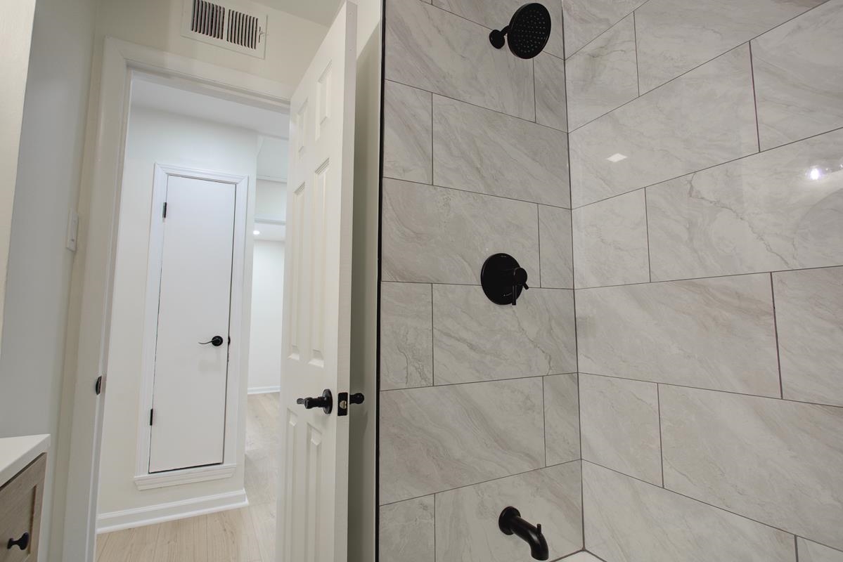 4949 Owen Road Memphis, TN 38122 - Photo 14 of 27 Gallery Image 14