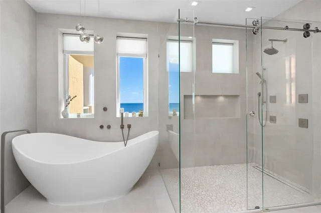 $5,800,000 | 2140 North Ocean Boulevard, Unit V, Fort Lauderdale, FL 33305