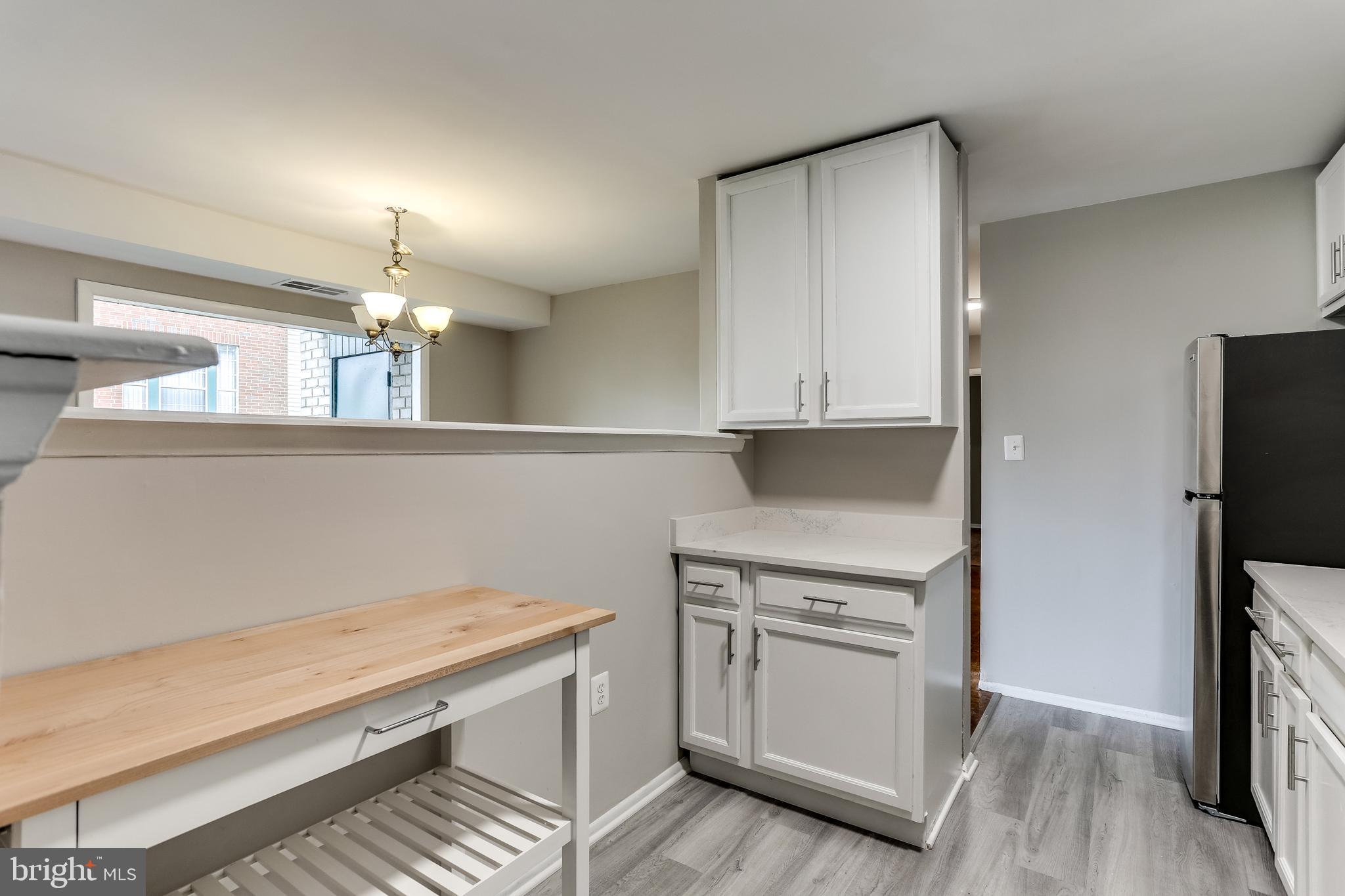 9278 Adelphi Road, Unit 203 Hyattsville, MD 20783 - Photo 4 of 27