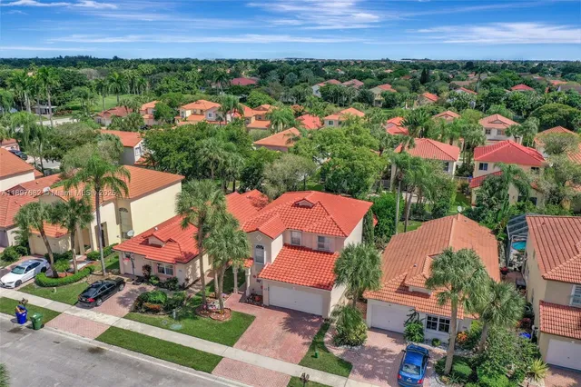 $689,000 | 1653 Southwest 158th Terrace, Pembroke Pines, FL 33027