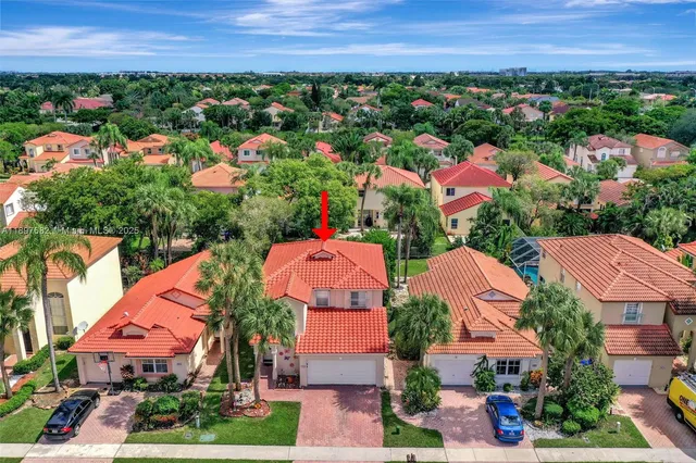 $689,000 | 1653 Southwest 158th Terrace, Pembroke Pines, FL 33027