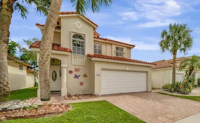 $689,000 | 1653 Southwest 158th Terrace, Pembroke Pines, FL 33027