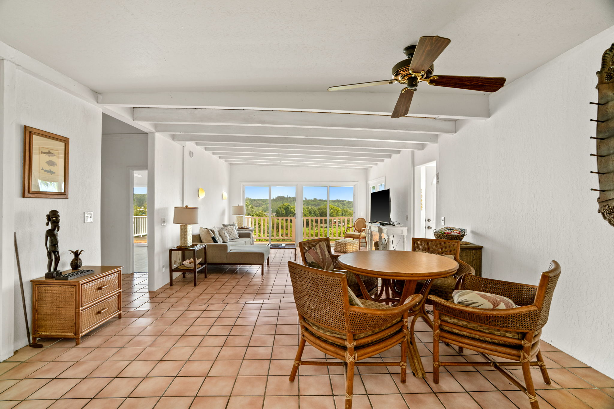 5366 Kumole Street Kapaa, HI 96746 - Photo 16 of 30 a view of a livingroom with furniture window and outside view