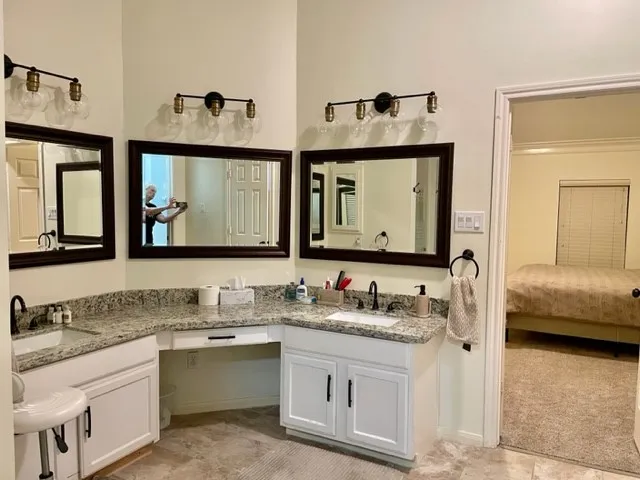 $3,500 | 3602 Garrettsville Drive, Pearland, TX 77584