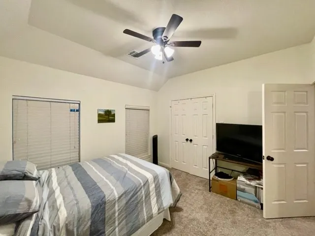 $3,500 | 3602 Garrettsville Drive, Pearland, TX 77584