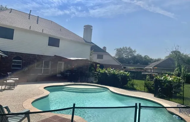 $3,500 | 3602 Garrettsville Drive, Pearland, TX 77584