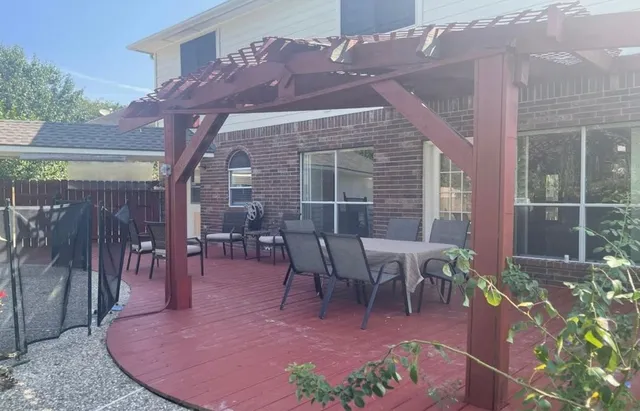 $3,500 | 3602 Garrettsville Drive, Pearland, TX 77584