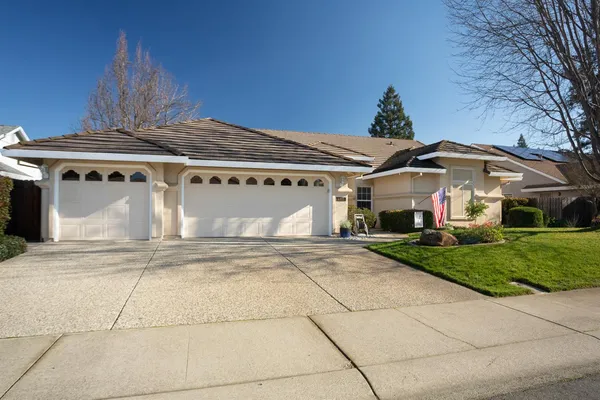 $595,000 | 1707 Majorca Drive, Yuba City, CA 95993