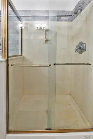 $675,000 | 15142 Highcroft Drive, Chesterfield, MO 63017