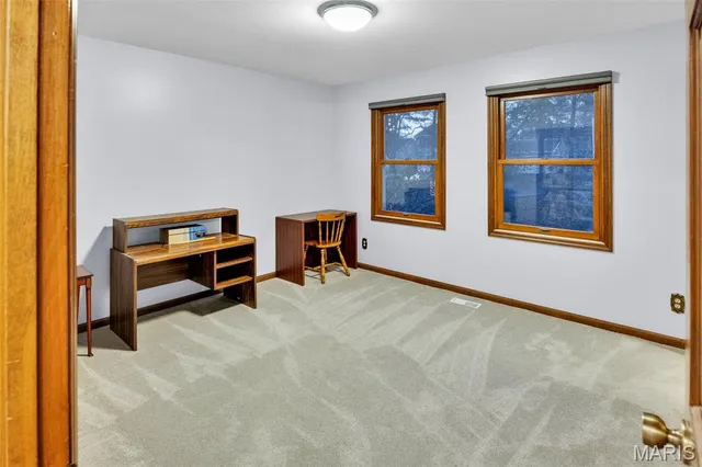 $675,000 | 15142 Highcroft Drive, Chesterfield, MO 63017