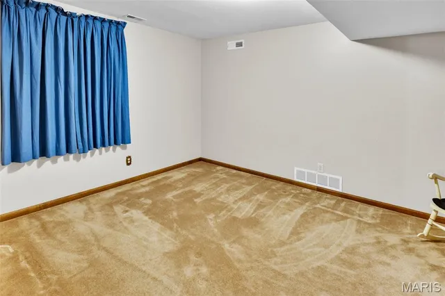 $675,000 | 15142 Highcroft Drive, Chesterfield, MO 63017