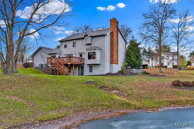 $675,000 | 15142 Highcroft Drive, Chesterfield, MO 63017