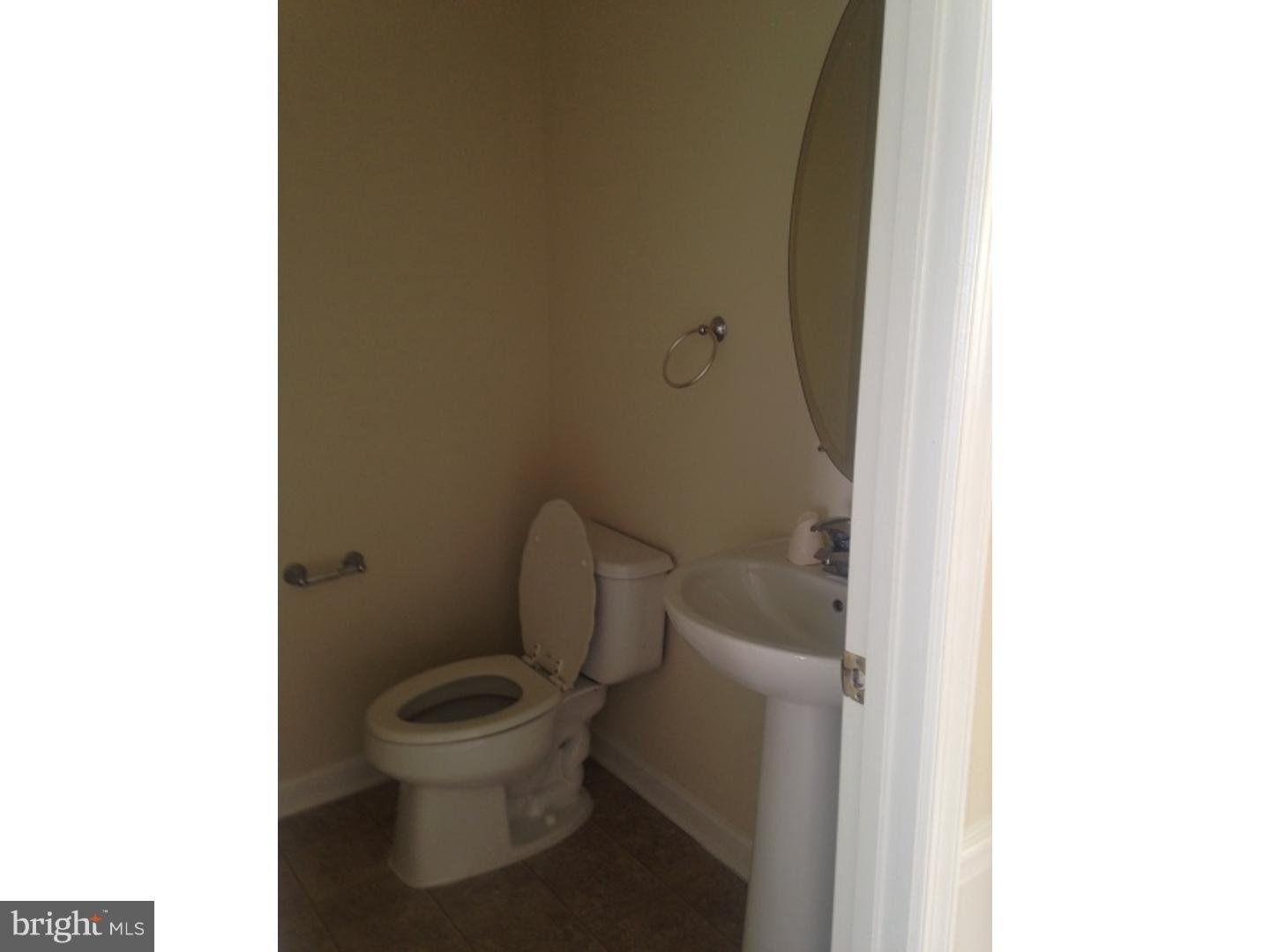 22 Weatherly Road Delran, NJ 08075 - Photo 8 of 12 Gallery Image 8