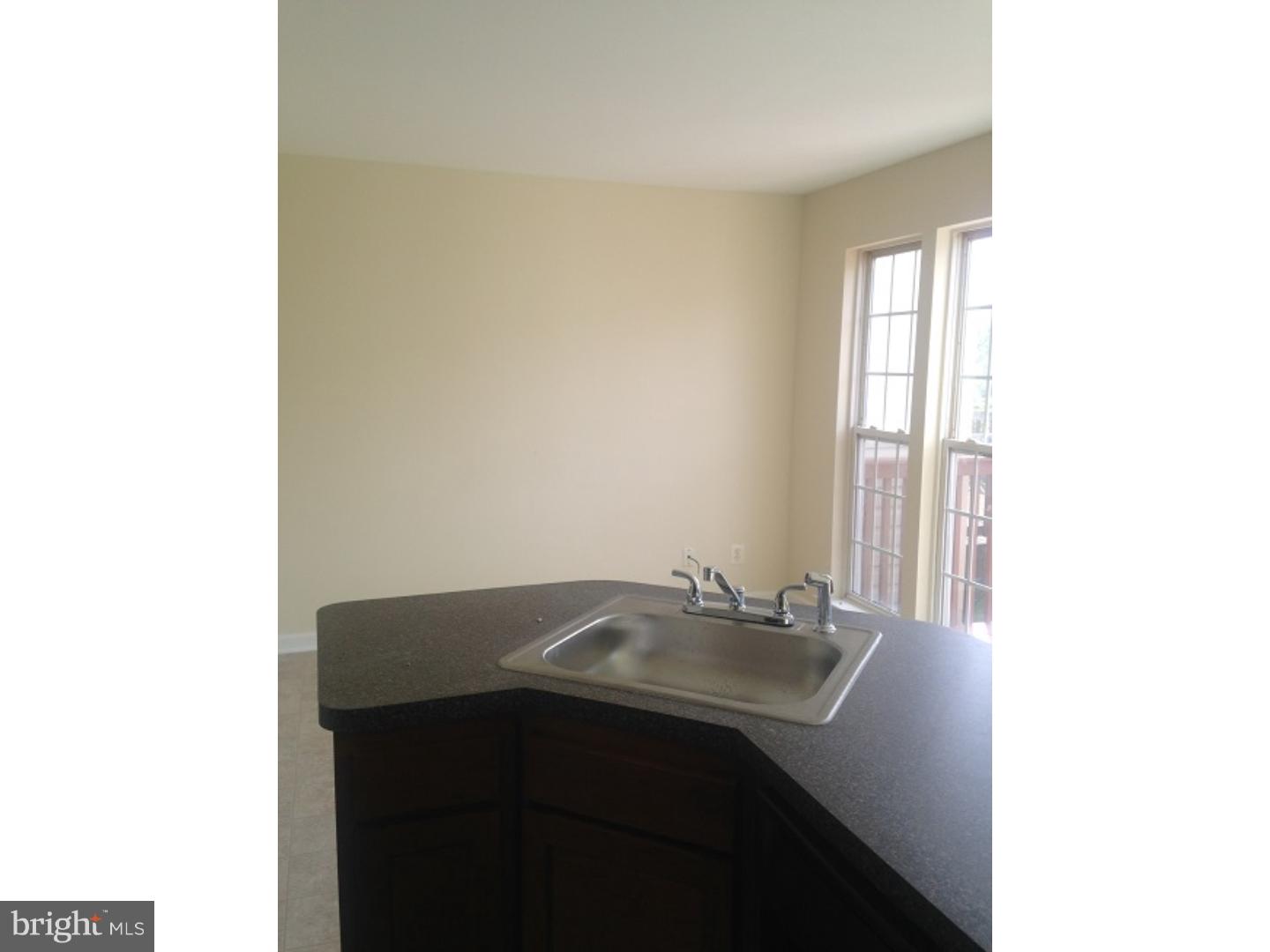 22 Weatherly Road Delran, NJ 08075 - Photo 9 of 12 Gallery Image 9