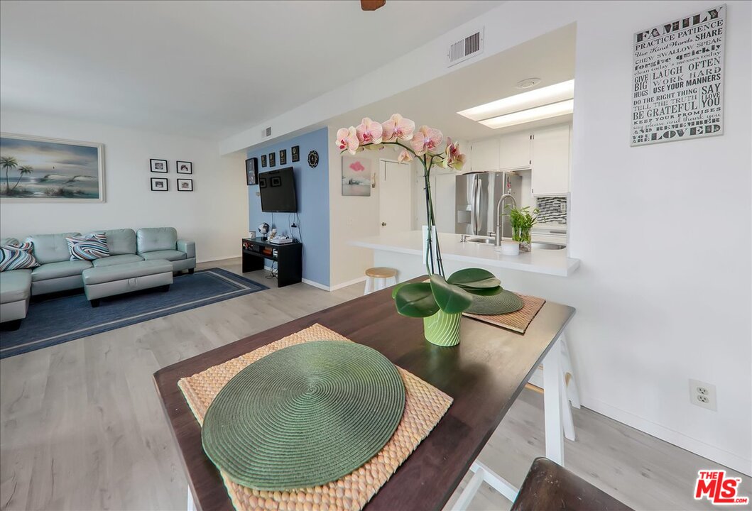 23 Remington Irvine, CA 92620 - Photo 11 of 28