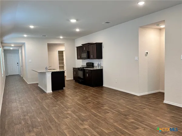 $1,750 | 101 Calgary Lane, San Marcos, TX 78666