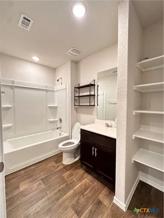 $1,750 | 101 Calgary Lane, San Marcos, TX 78666